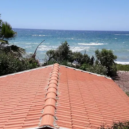 Rita Seaview Apartment Perivolia